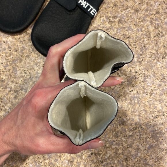 Paw Tectors Dog Boots Black Medium Waterproof Velcro - Picture 4 of 16